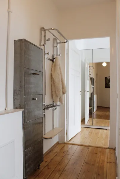 45 m² Quiet fully equipped 1-room-apartment | Friedrichshain, Ostkreuz — photo 1